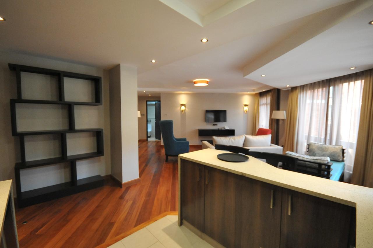 Longonot Place Serviced Apartment-Nairobi, City Centre Cbd Esterno foto