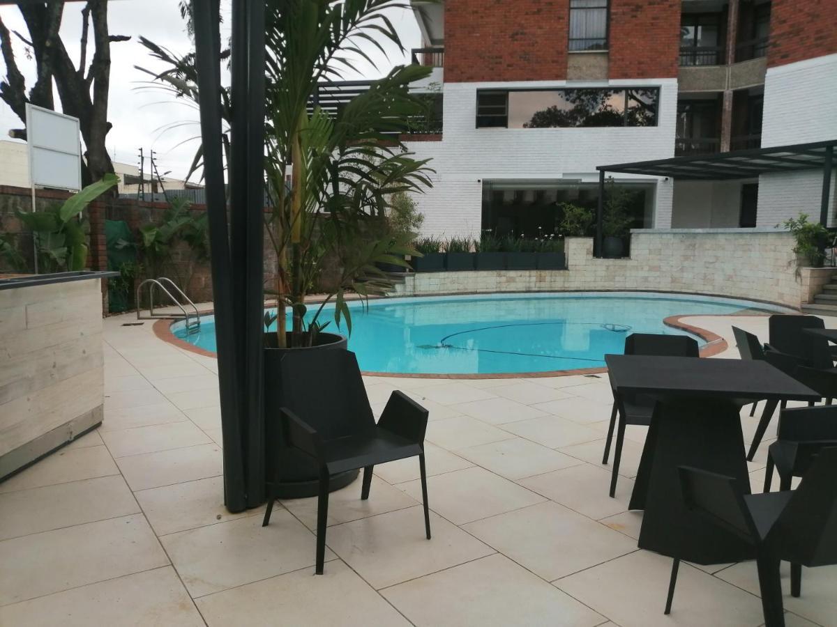 Longonot Place Serviced Apartment-Nairobi, City Centre Cbd Esterno foto